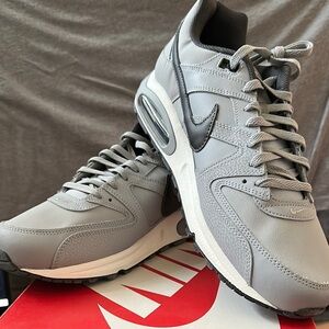 Nike Gray Sneakers with Chunky Midsole and Mesh Upper